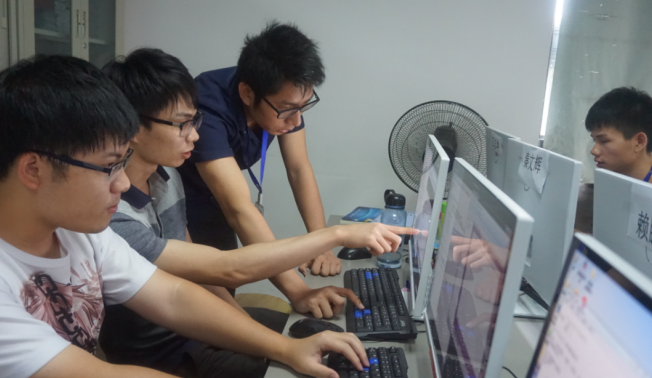 java培训机构老师指导