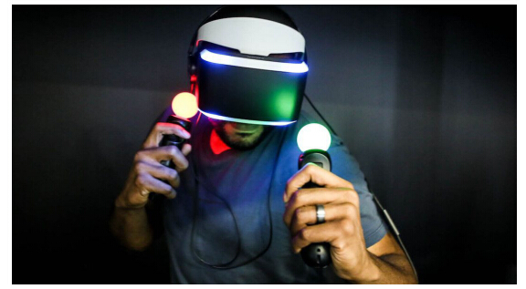 VR