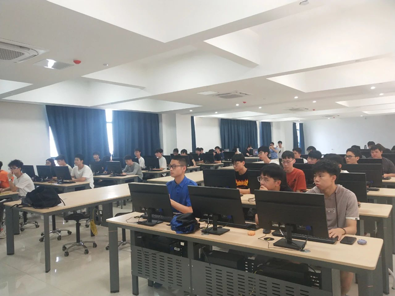 广州科技职业技术大学互联网+学科竞赛 与人才发展动员大会