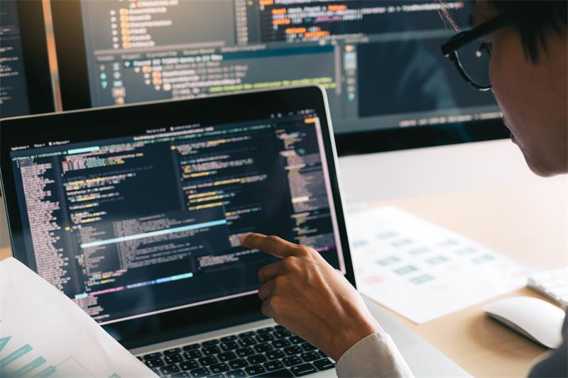 Web前端培训：使用ReactJS构建的应用类型